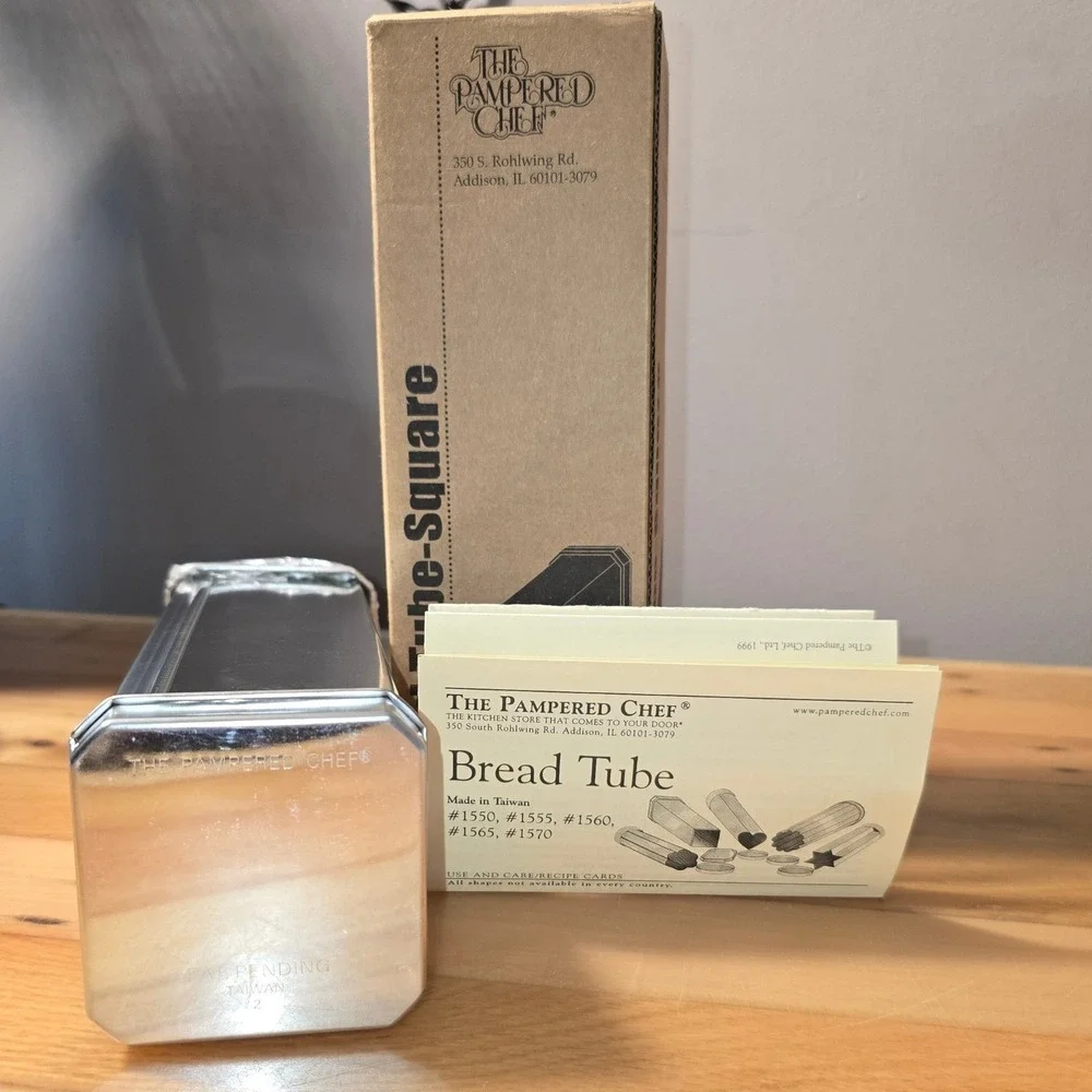 Pampered Chef Square Bread Tube 1555 Stainless Steel Baking Mold with Recipes
